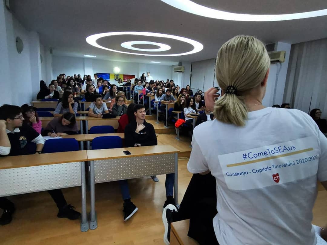 Voluntarii proiectului „Constanța – Capitala Tineretului din România în 2020-2021”
