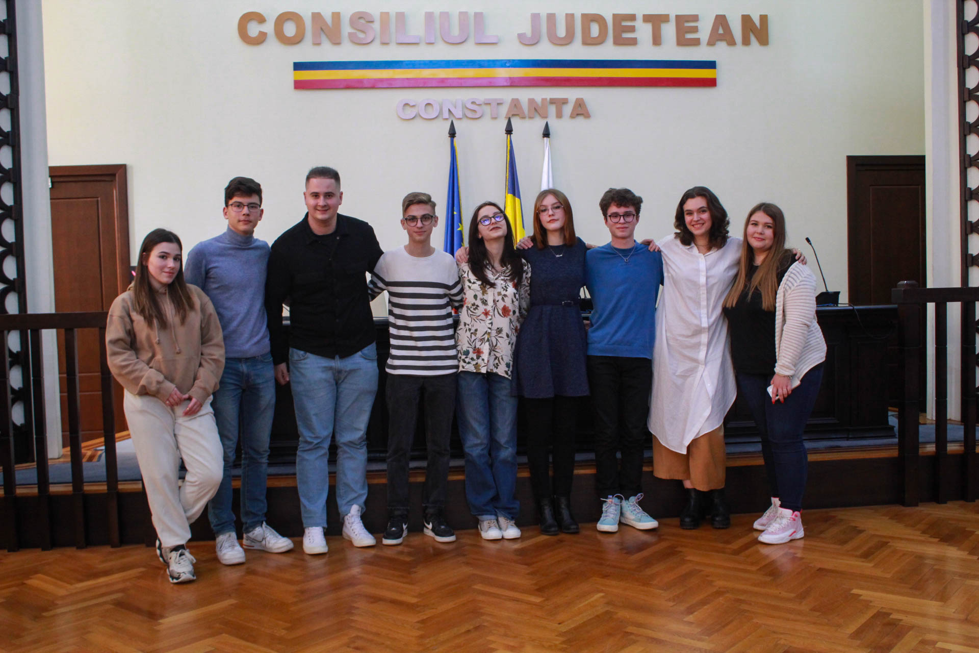 Ce fac Biroul executiv și departamentele CJE CT?